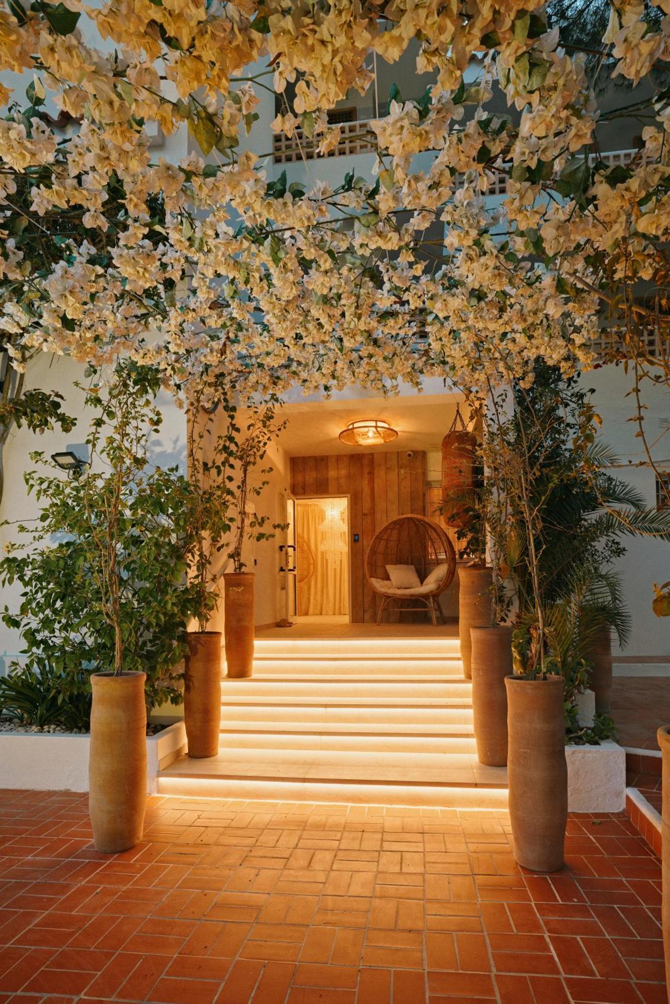 Secret Oasis Ibiza-Only Adults Aparthotel San Antonio  Exterior foto
